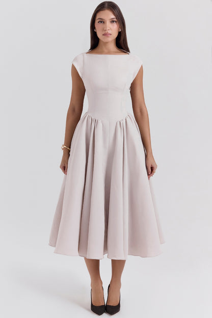 DEBUTANTE