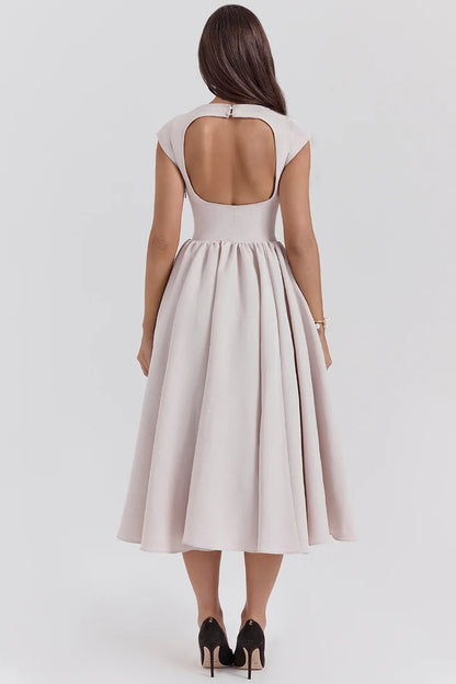 DEBUTANTE